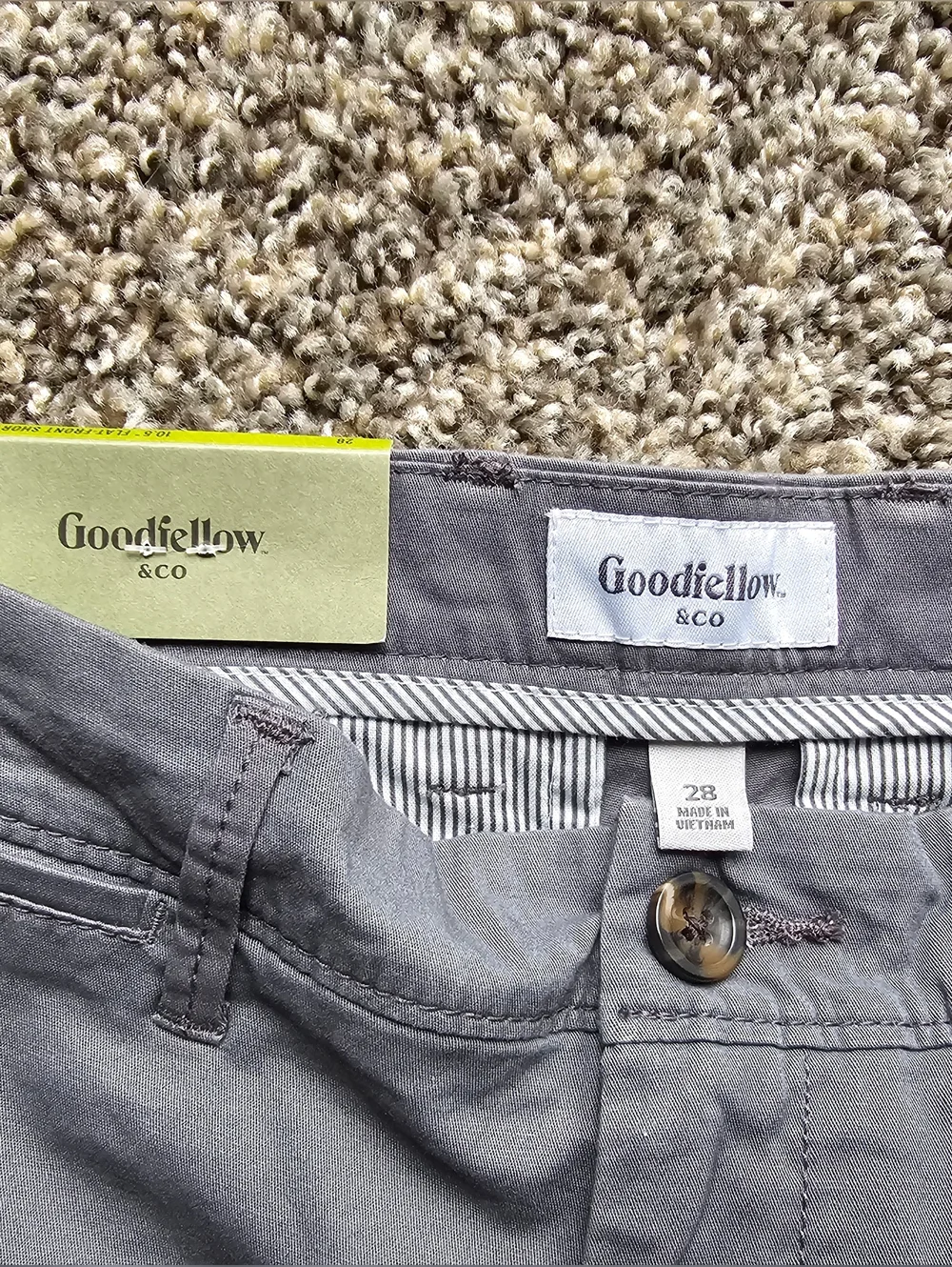 Goodfellow & Co men's Linden shorts Gray Flat-Front Casual Men’s Shorts